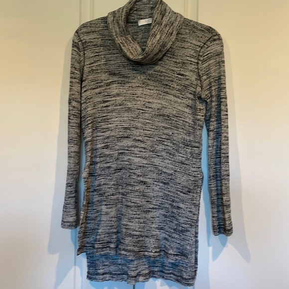 ASTR The Label Grey Cowl Neck Long Sleeve Tunic Lightweight Sweater Top Medium - Picture 4 of 12